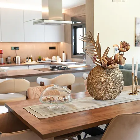 Aerinos Private Villa