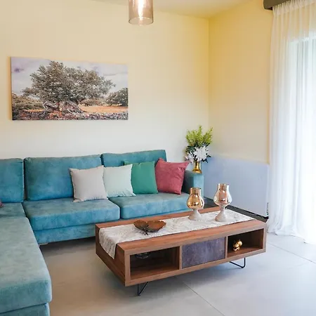 Aerinos Private Villa *