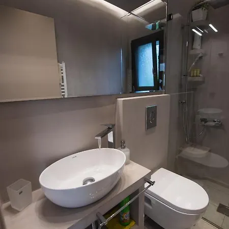 Aerinos Private Villa *