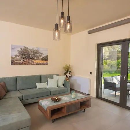 Aerinos Private Lefkada City