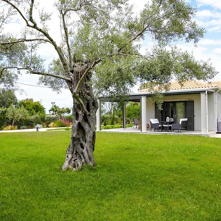 Villa Aerinos Private *